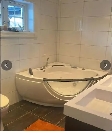 Heimro * Torvetjørn
